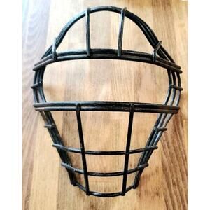 Vintage Baseball Catcher’s Mask Frame Metal Protection Grill Catcher Ball Game